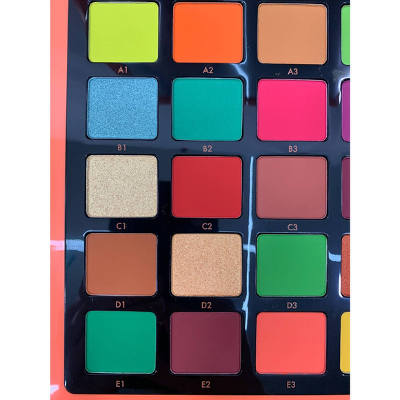 Anastasia Beverly Hills Norvina‎ Pro Pigment Palette Vol. 3 for Face & Body - Picture 5 of 8